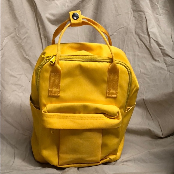hotstyle mini backpack
